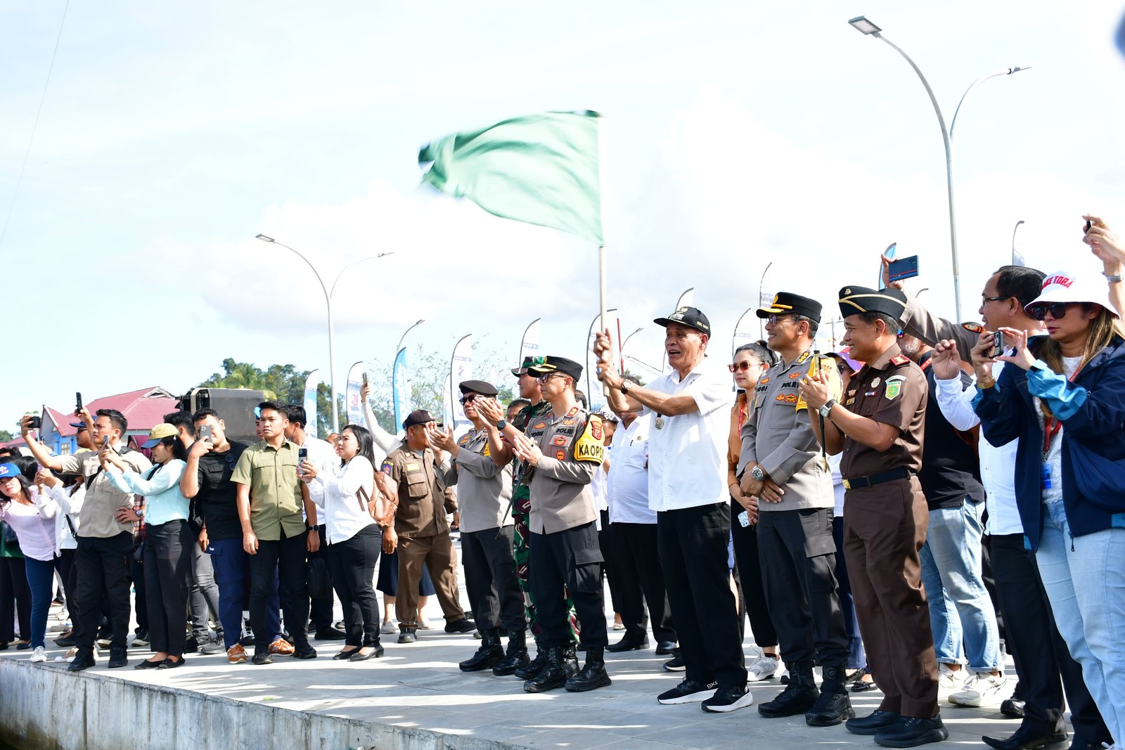 Plt. Bupati Samosir Lepas Rider Aquabike Jetski World Championship 2024