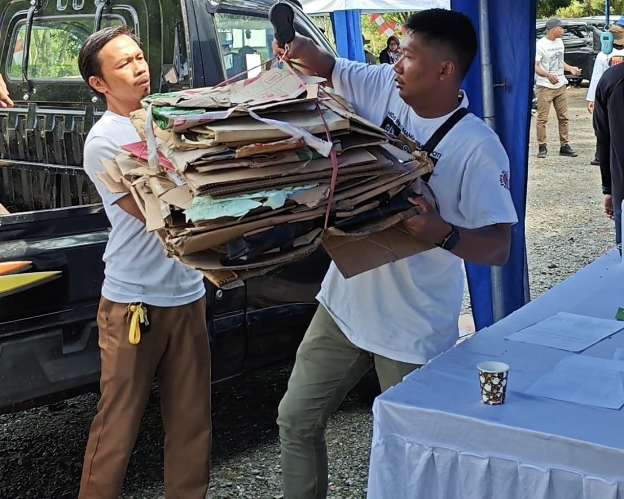 Tukar Sampah Dengan Sembako, Ala DLH Kalsel